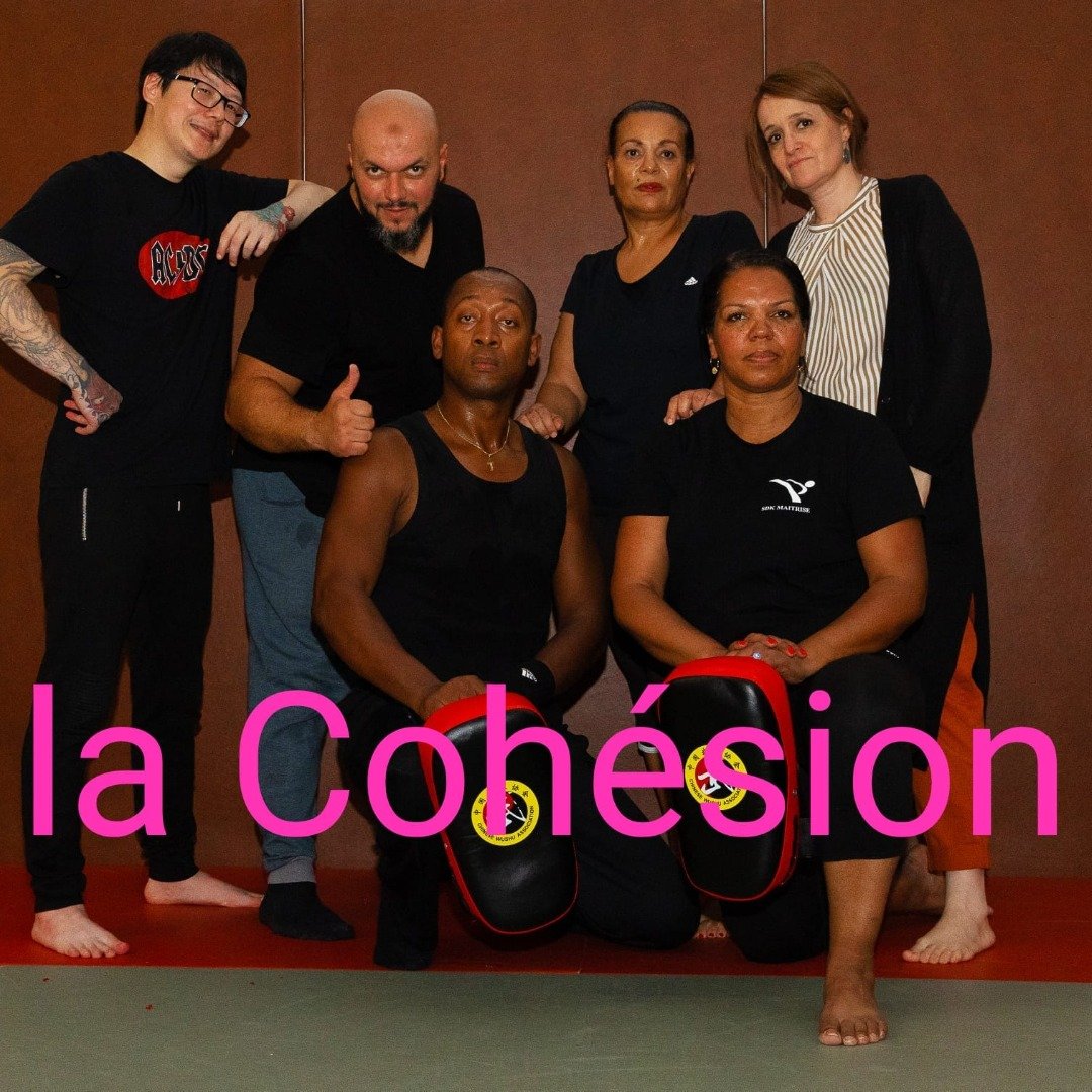 Les membres de l'association en journée Self Défense
